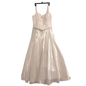 Let’s Fashion off white wedding women’s dress 2XL made in the USA